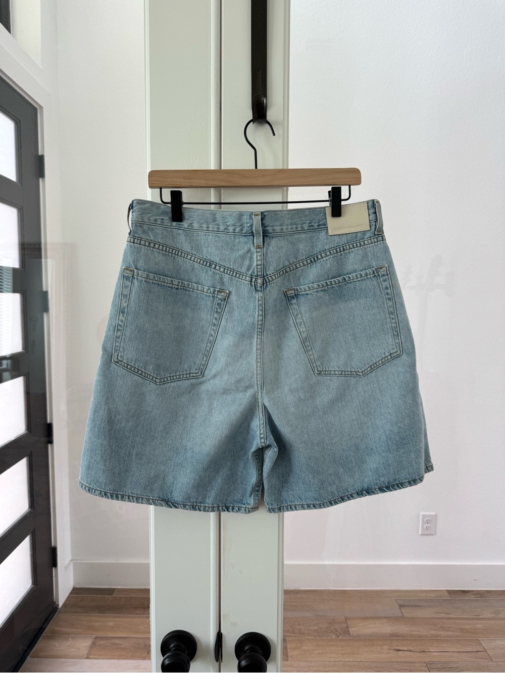 Citizens of Humanity Maritzy Light Wash Pleated Denim Trouser Shorts - Picture 9 of 9
